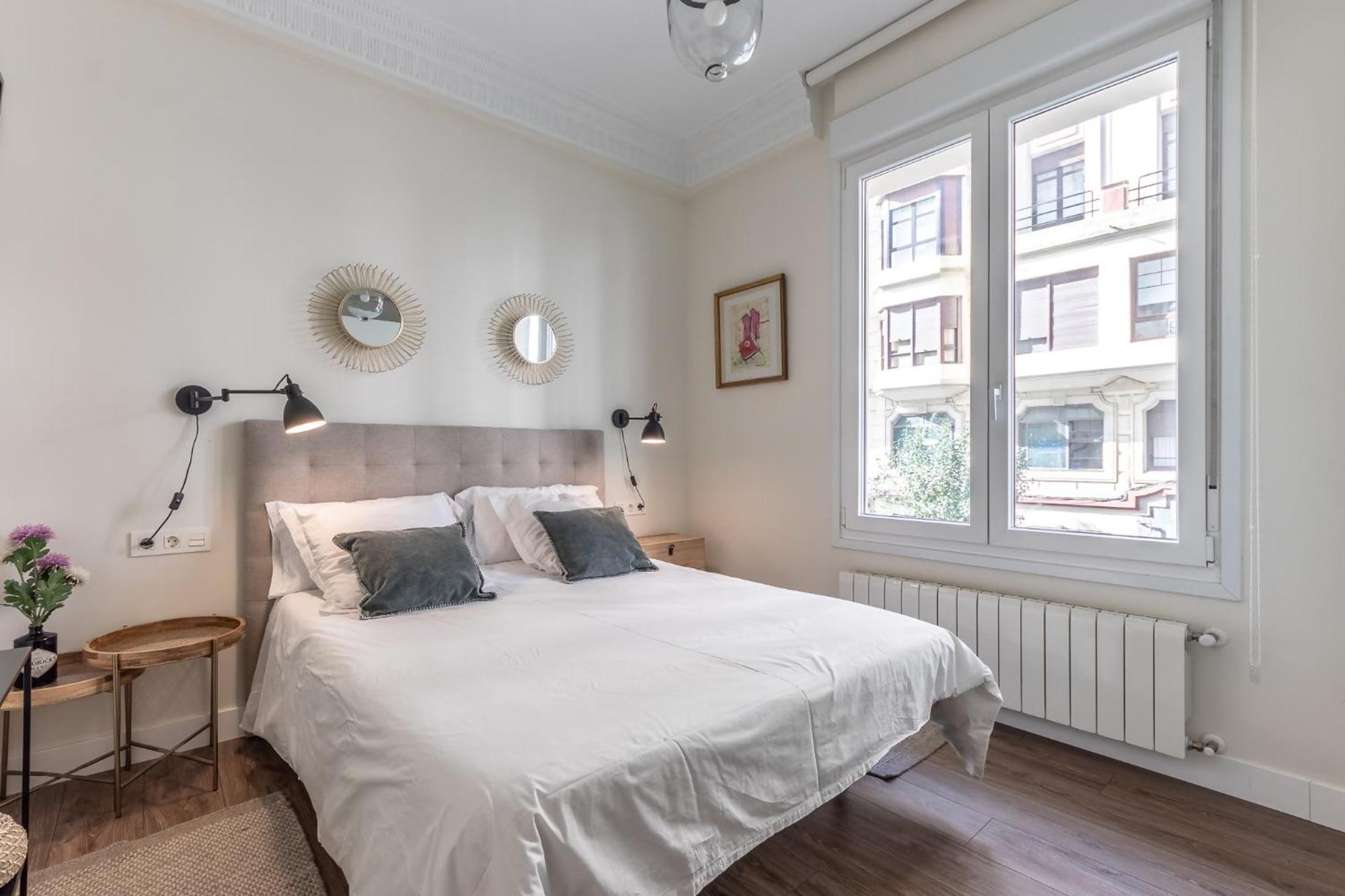 Homeloving Apartment Bilbao Centre With Parking Экстерьер фото